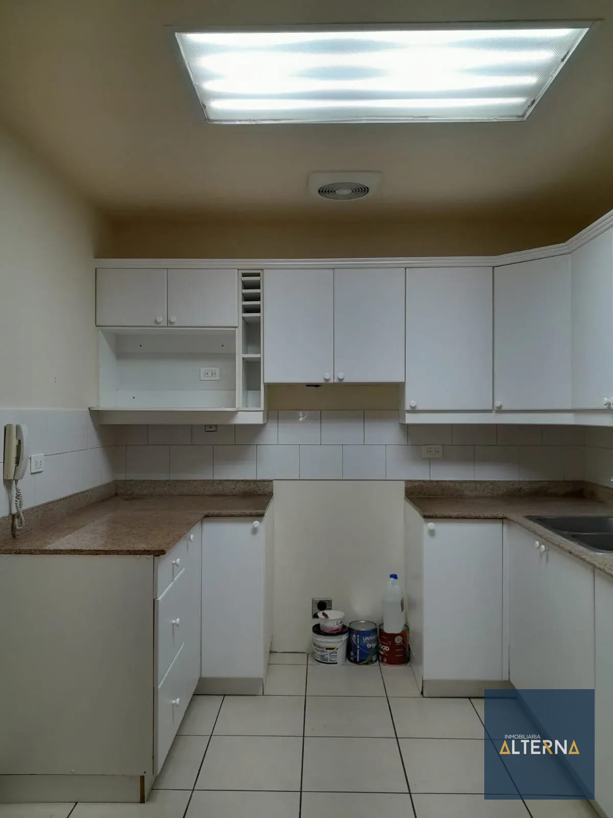 Apartamento en Renta Zona 10 — Apartamento en Alquiler en Zona 10, Guatemala, Ciudad — foto 6 de 15