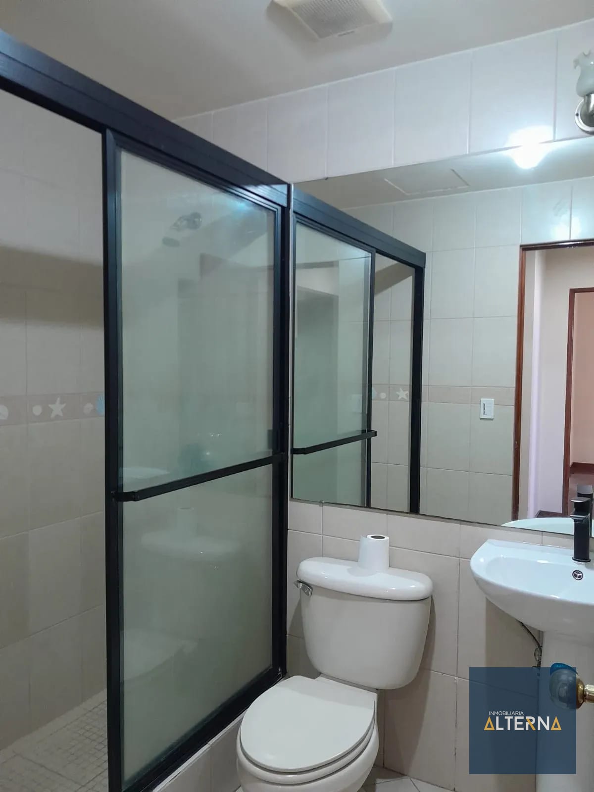 Apartamento en Renta Zona 10 — Apartamento en Alquiler en Zona 10, Guatemala, Ciudad — foto 5 de 15