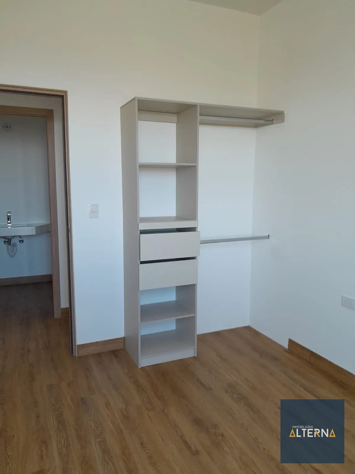 Apartamento en Renta en Zona 2 Edificio Vertical — Apartamento en Alquiler en Zona 2, Guatemala, Ciudad — foto 4 de 17