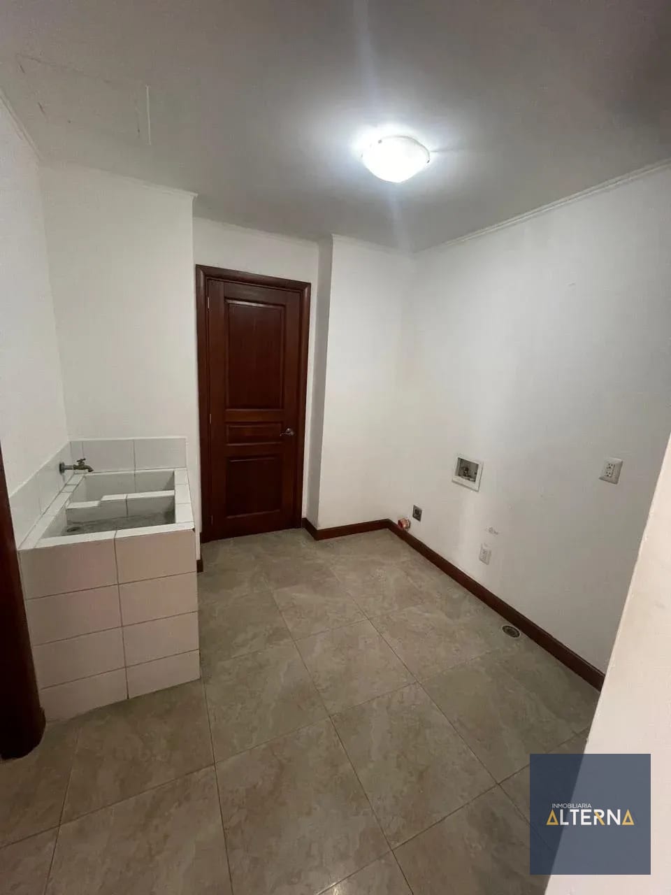 Apartamento en Renta en Zona 14 — Apartamento en Venta en Zona 14, Guatemala, Ciudad — foto 9 de 13