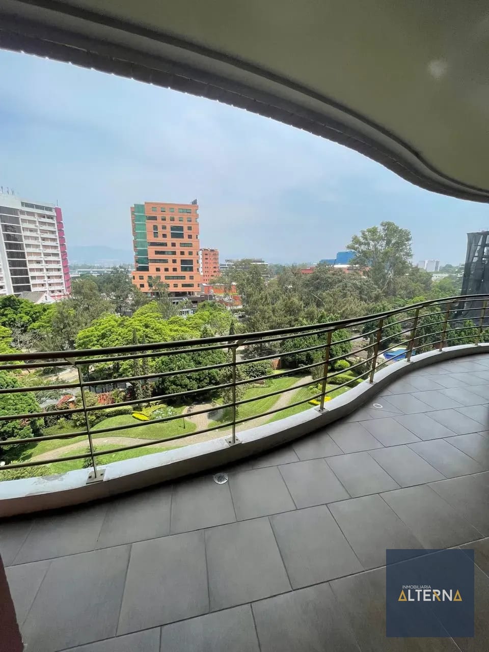 Apartamento en Renta en Zona 14 — Apartamento en Venta en Zona 14, Guatemala, Ciudad — foto 1 de 13