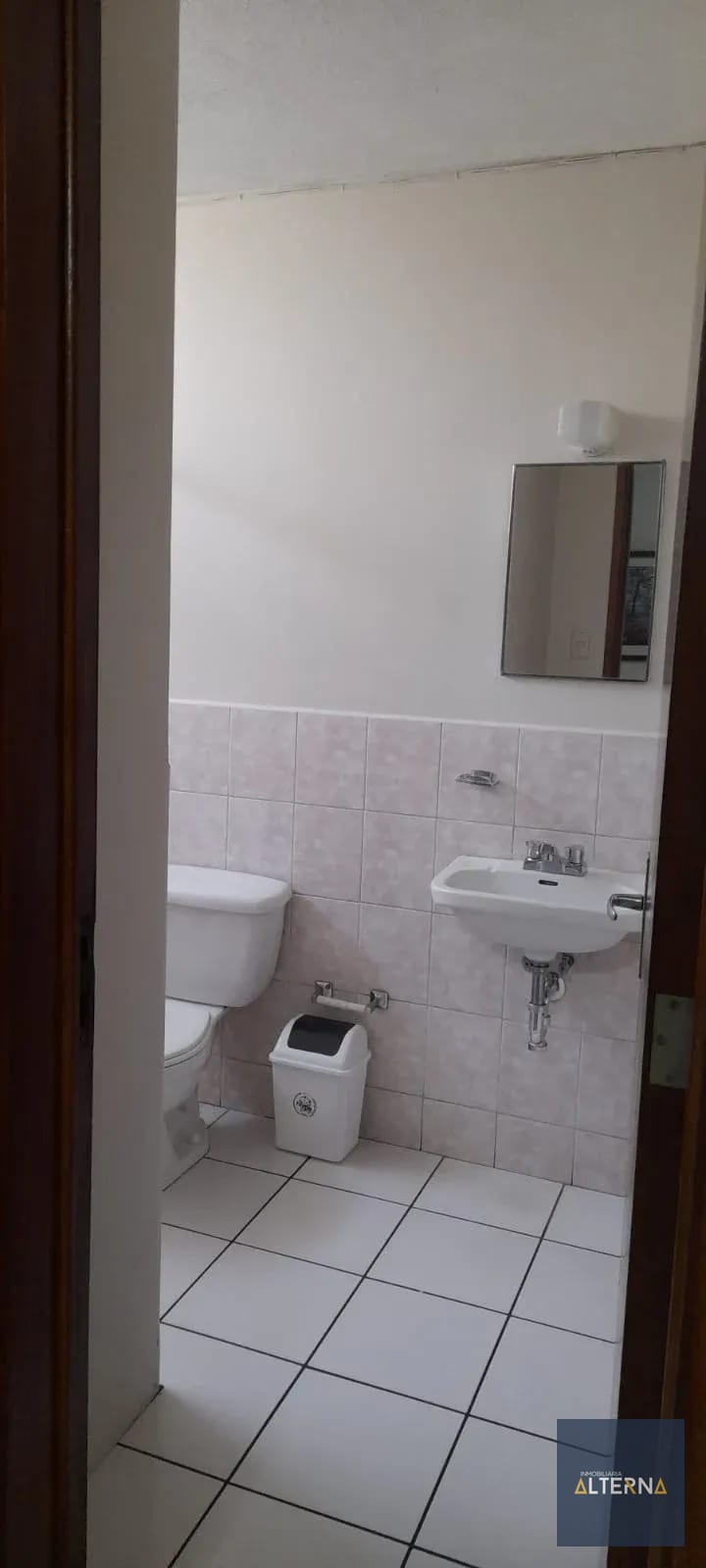 Apartamento en Renta amueblado en zona 9 — Apartamento en Alquiler en Zona 9, Guatemala, Ciudad — foto 8 de 12