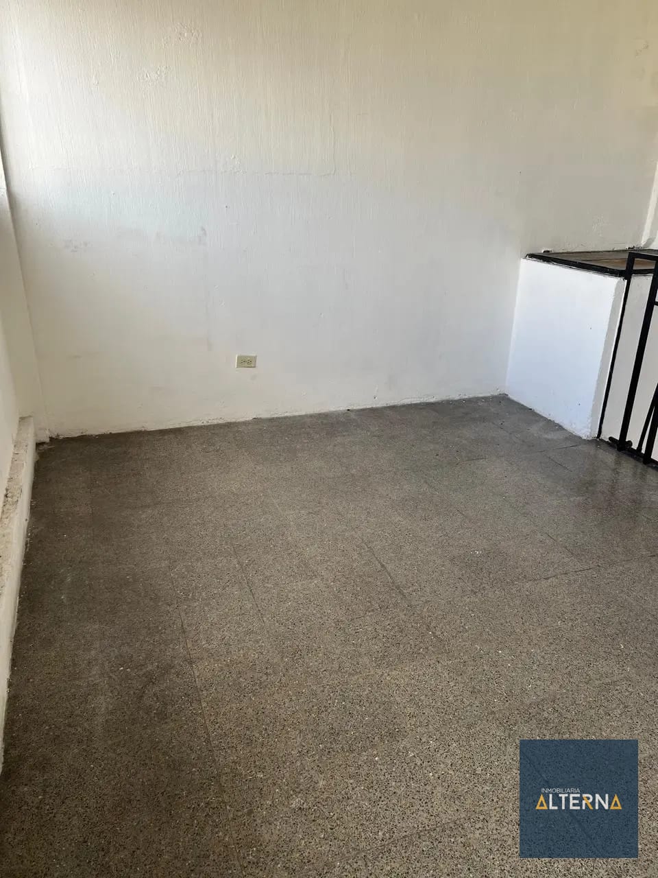 Local Comercial en Venta en Zona 1 — Local en Venta en Zona 1, Guatemala, Ciudad — foto 3 de 9