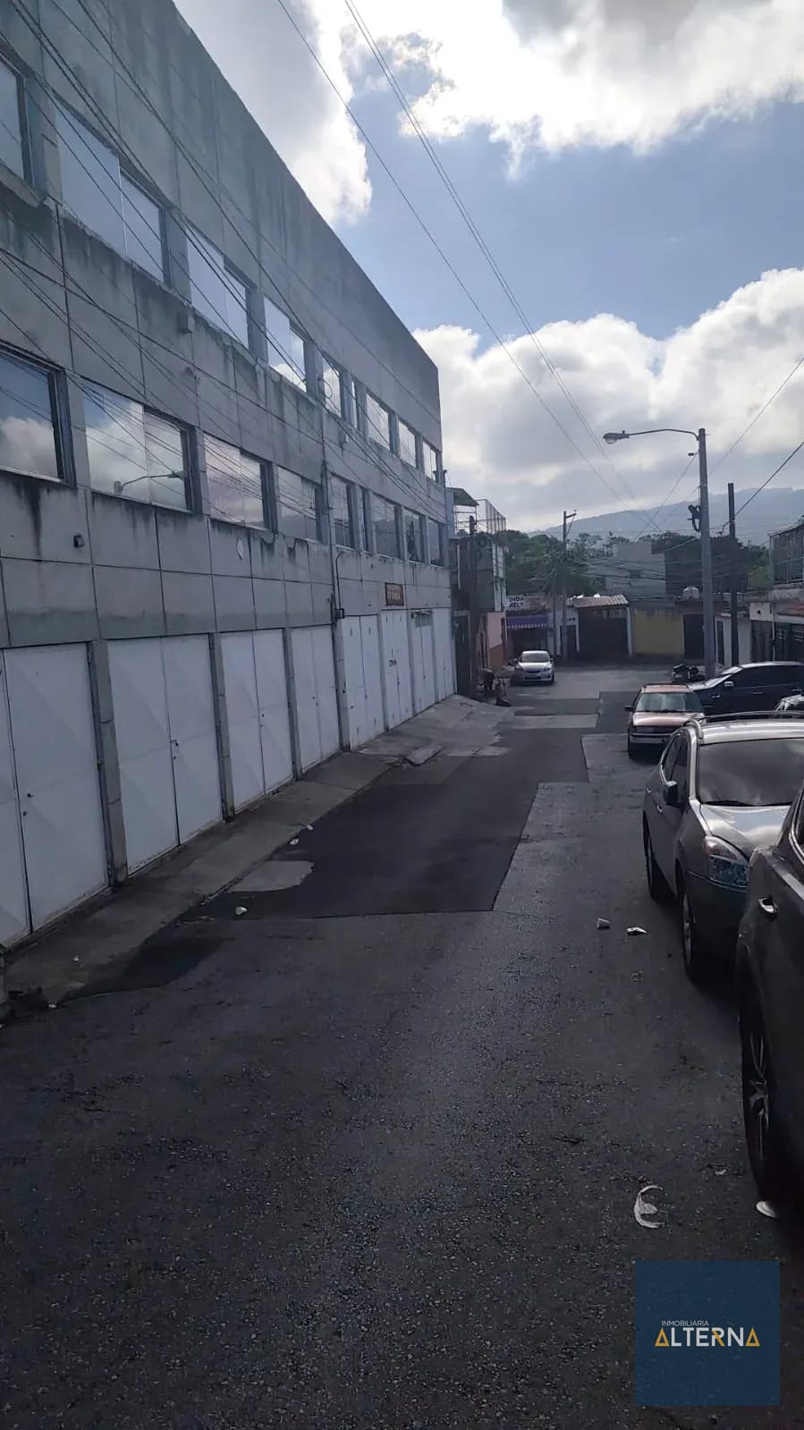 Amplia Ofibodega en Renta en una Exelente Ubicacion Zona 13 — Bodega / Ofibodega en Alquiler en Zona 13, Guatemala, Ciudad — foto 1 de 9