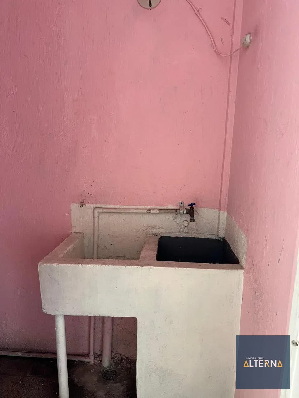 Excelente opcion de inversión Local Comercial en Venta en Zona 1 — Local en Venta en Zona 1, Guatemala, Ciudad — foto 4 de 7