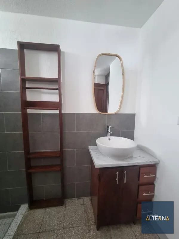 APARTAMENTO EN RENTA EN ZONA 5 Área de san Pedrito — Apartamento en Alquiler en Zona 5, Guatemala, Ciudad — foto 7 de 11