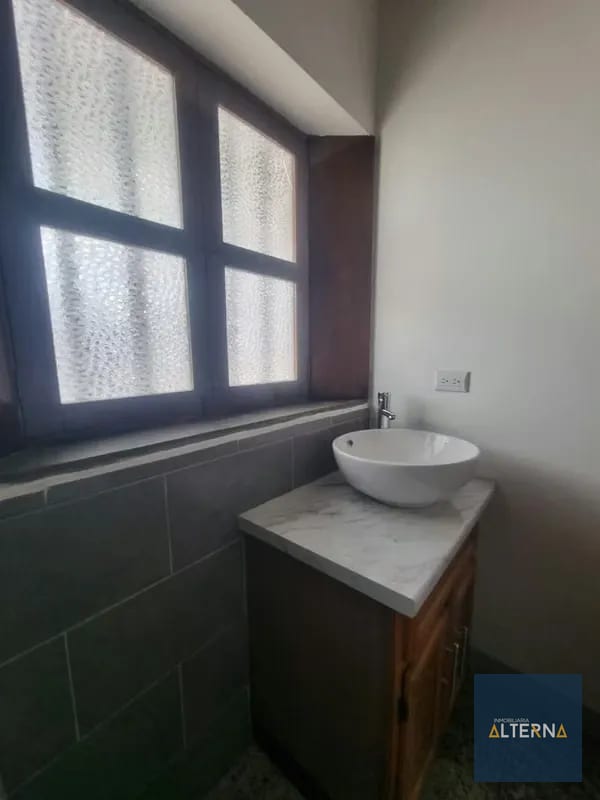 APARTAMENTO EN RENTA EN ZONA 5 Área de san Pedrito — Apartamento en Alquiler en Zona 5, Guatemala, Ciudad — foto 10 de 11