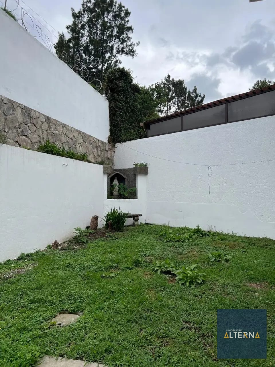 Casa en Venta en Km. 13.5 en CAES — Casa en Venta en Carretera a El Salvador, Guatemala, Ciudad — foto 1 de 15