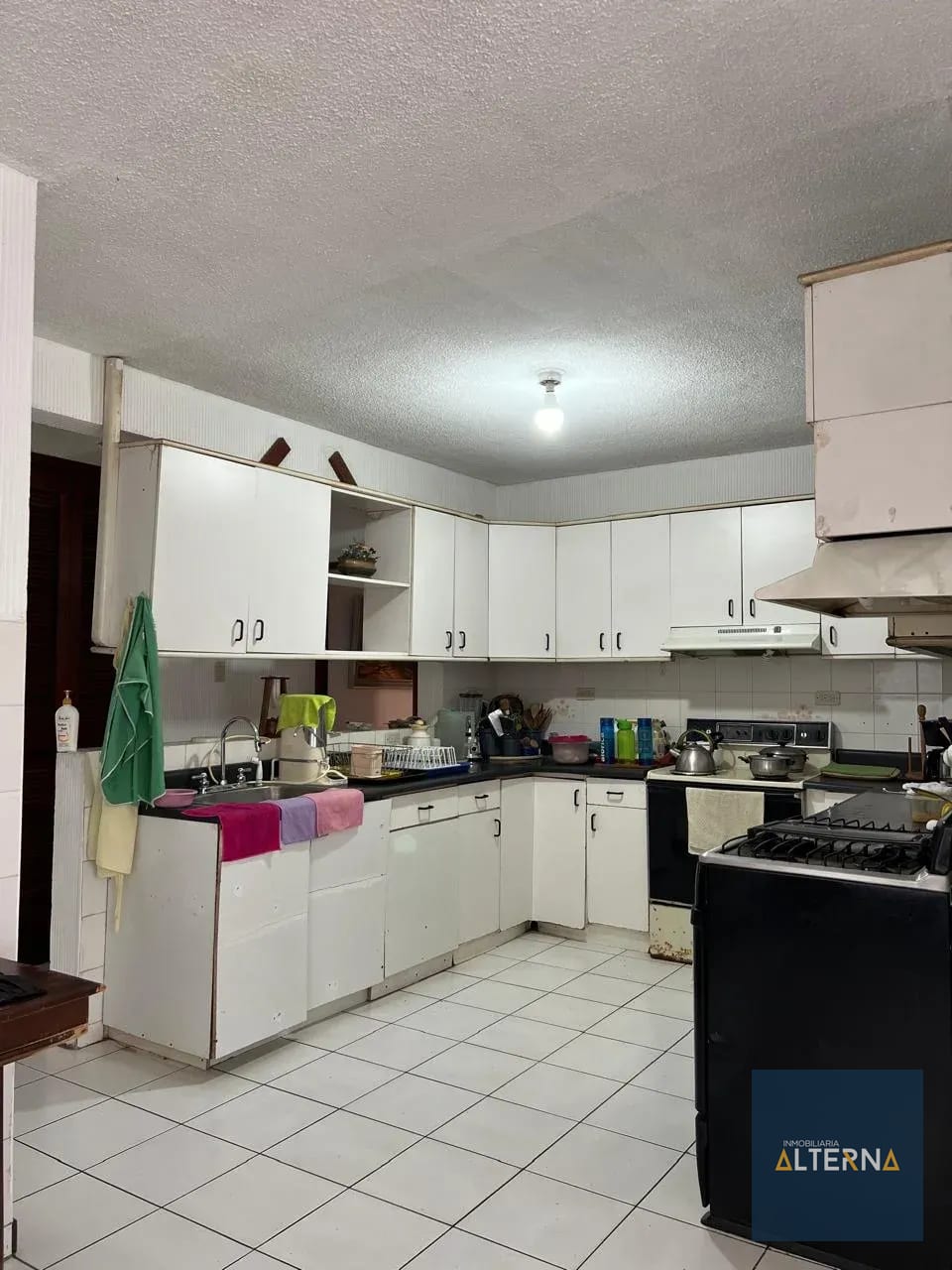 Casa en Venta en Km. 13.5 en CAES — Casa en Venta en Carretera a El Salvador, Guatemala, Ciudad — foto 9 de 15