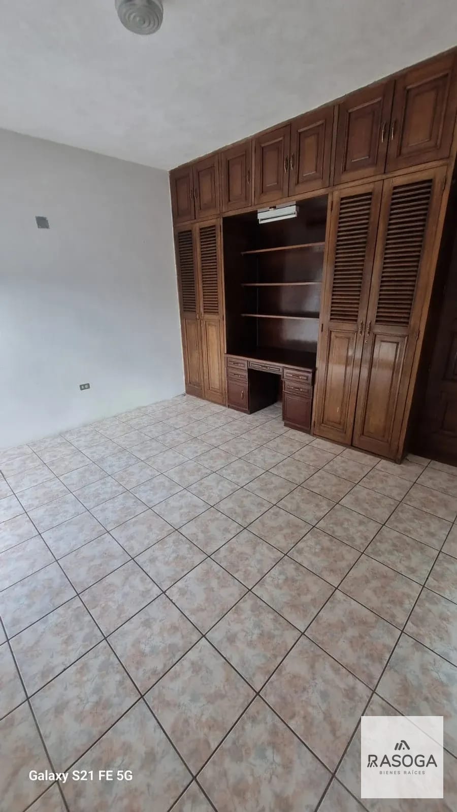 APARTAMENTO EN RENTA EN ZONA 15 — Apartamento en Alquiler en Vista Hermosa II, Zona 15, Guatemala, Ciudad — foto 6 de 7
