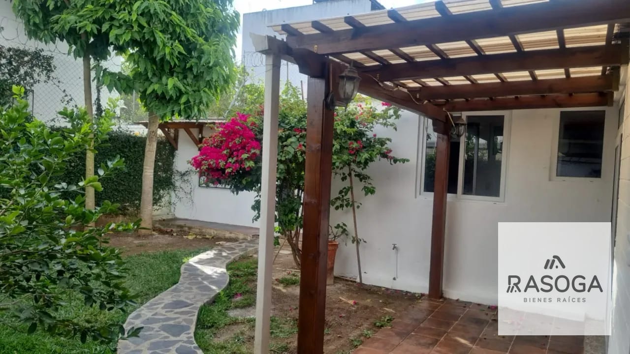 Casa en Renta en Zona 15 Vivienda/oficina — Casa en Alquiler en Zona 15, Guatemala, Ciudad — foto 1 de 12