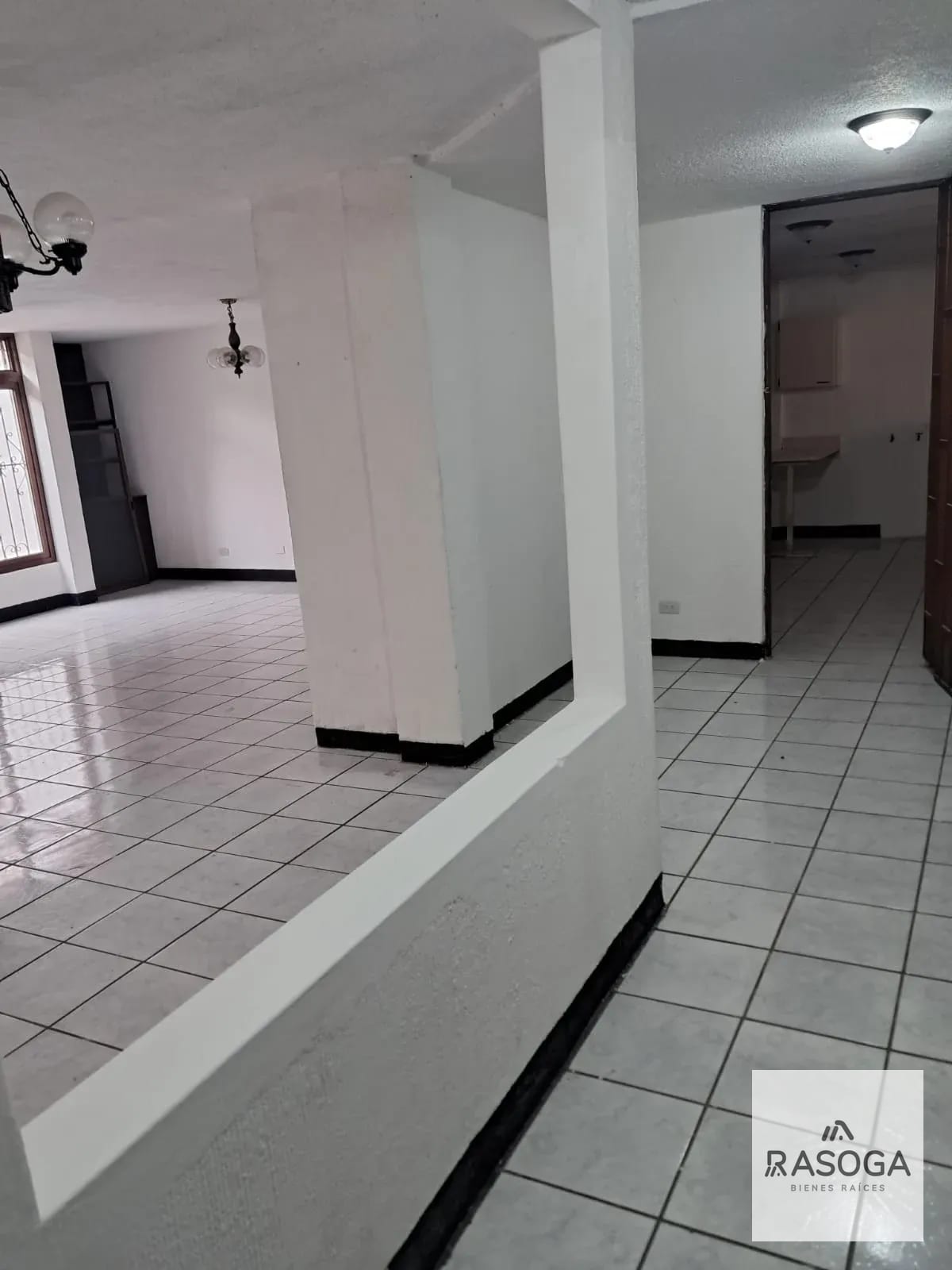 Alquilo Amplio Apartamento Tipo Casa, en Zona 1 — Casa en Alquiler en El Centro, Zona 1, Guatemala, Ciudad — foto 3 de 6