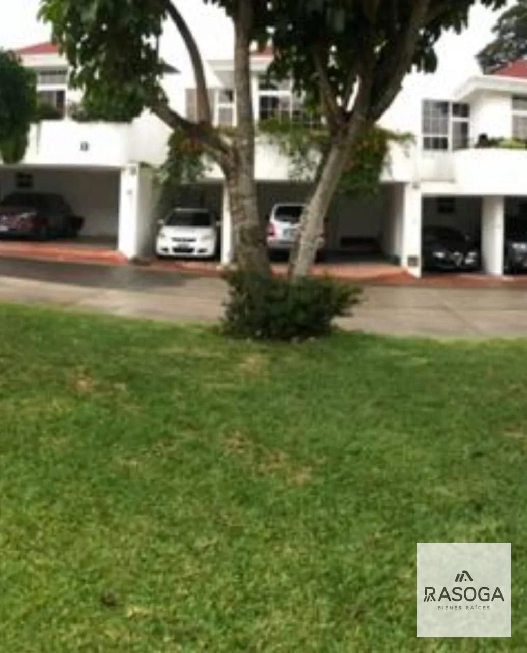 Oportunidad de Comprar Tu Casa en Zona 15 y Dentro de Garita — Casa en Venta en Zona 15, Guatemala, Ciudad — foto 2 de 8