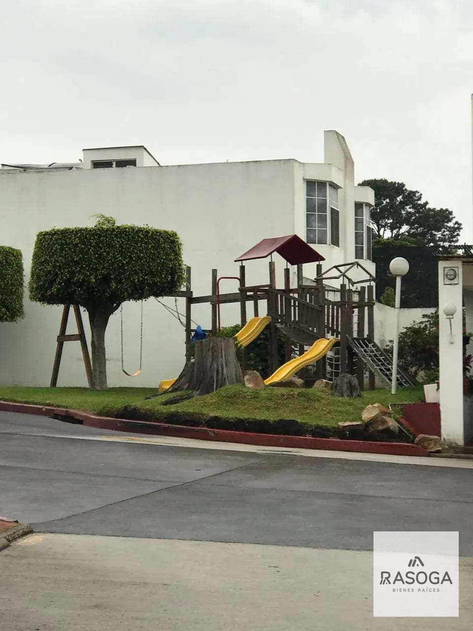 Oportunidad de Comprar Tu Casa en Zona 15 y Dentro de Garita — Casa en Venta en Zona 15, Guatemala, Ciudad — foto 4 de 8