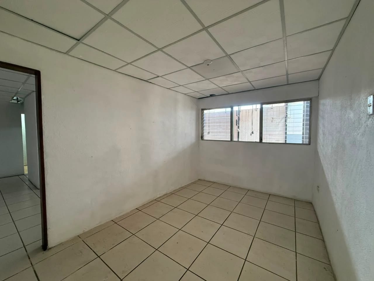 Casa Comercial en Renta | Colonia Alcázar, Zona 10 — Casa en Alquiler en Alcázar, Zona 10, Guatemala, Ciudad — foto 10 de 13