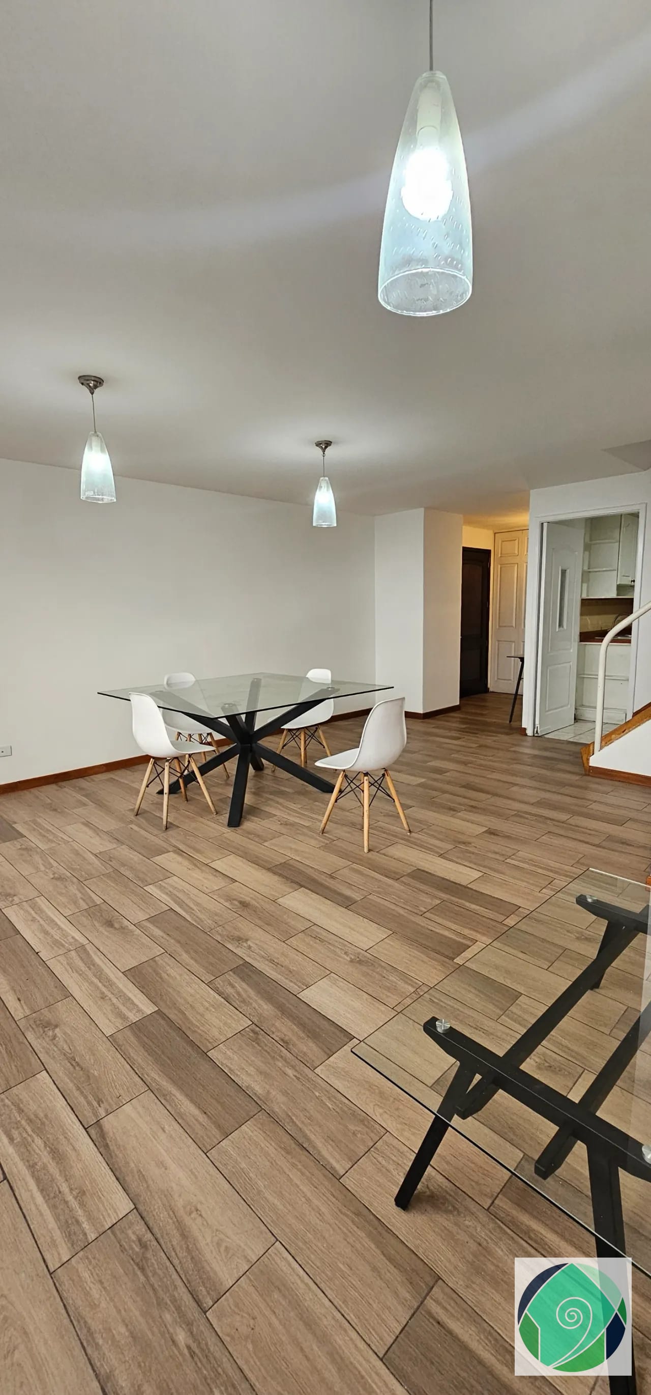 VENTA APARTAMENTO EN ZONA 14 — Apartamento en Venta en Santorini, Zona 14, Guatemala, Ciudad — foto 2 de 13