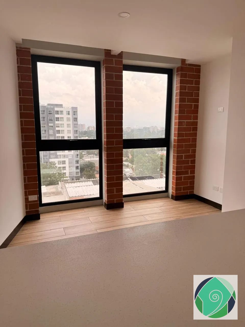 Alquiler apartamento de 2 habitaciones en zona 14, La Villa — Apartamento en Alquiler en Terra Delfines, Zona 14, Guatemala, Ciudad — foto 4 de 13