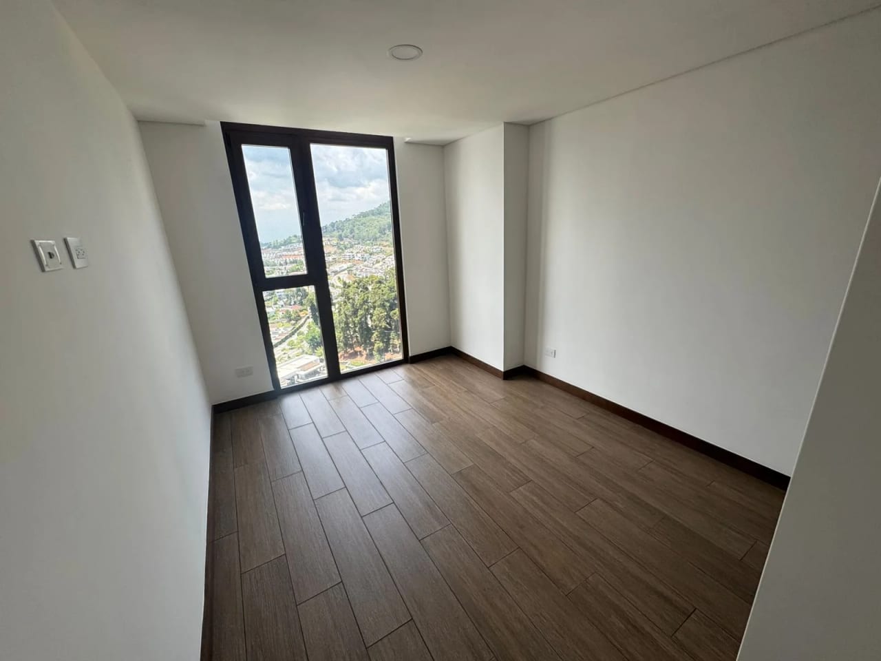 Renta Apartamento NARU, Zona 16 — Apartamento en Alquiler en Zona 16, Guatemala, Ciudad — foto 5 de 17