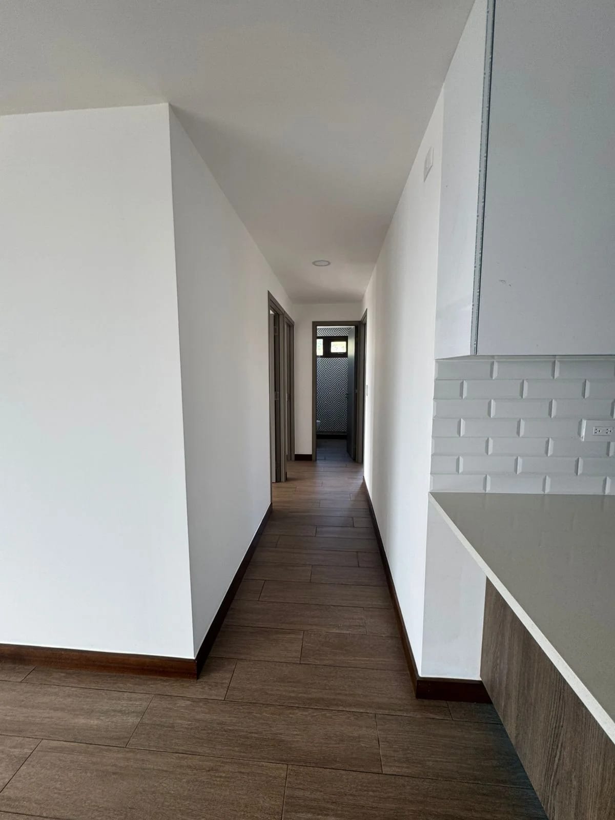 Renta Apartamento NARU, Zona 16 — Apartamento en Alquiler en Zona 16, Guatemala, Ciudad — foto 2 de 17