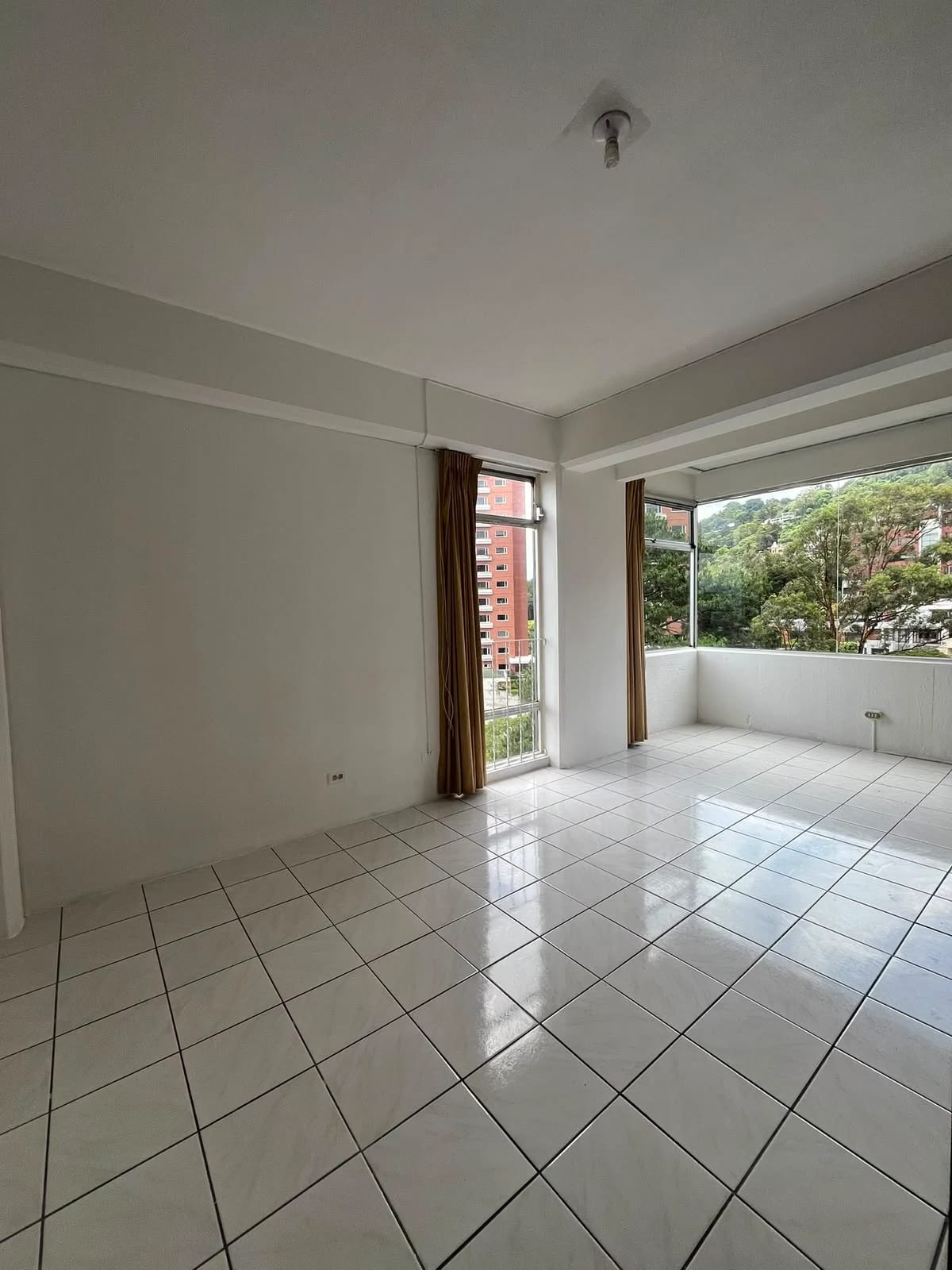 Renta Apartamento Edificio Convista, Zona 15 — Apartamento en Alquiler en Zona 15, Guatemala, Ciudad — foto 11 de 12