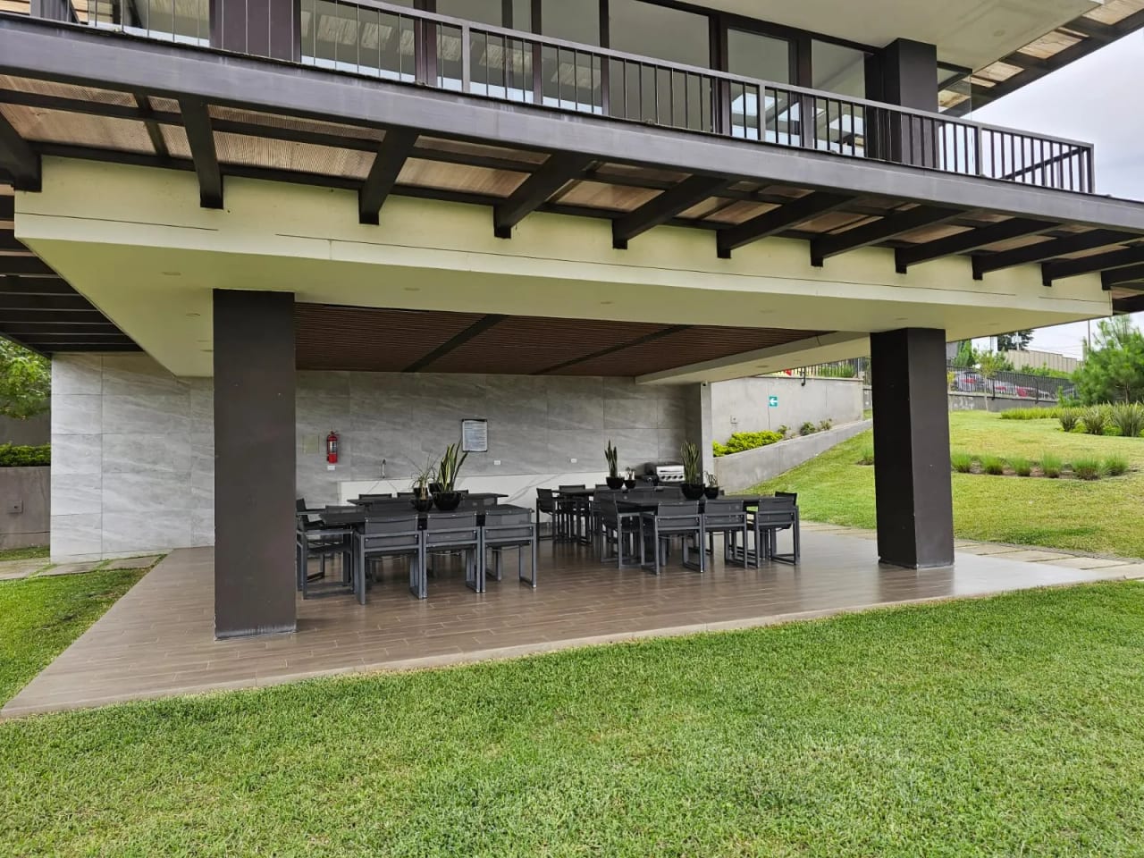 Lindo Apartamento en Venta en Nagano, Cerca de zona 16. — Apartamento en Venta en Zona 16, Guatemala, Ciudad — foto 14 de 17