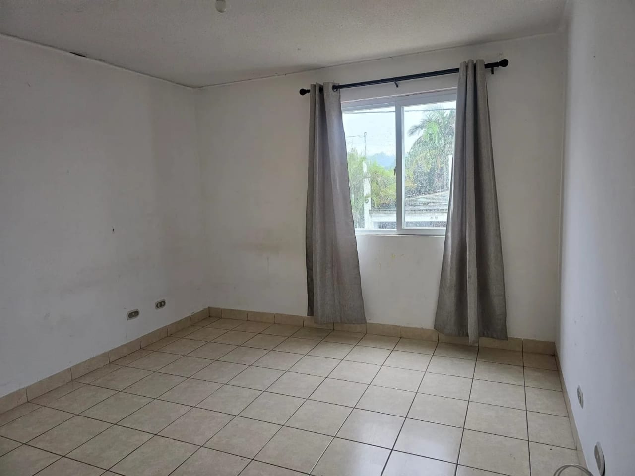 Casa en Renta, Zona 16, Portal de San Isidro II — Casa en Alquiler en Zona 16, Guatemala, Ciudad — foto 12 de 14