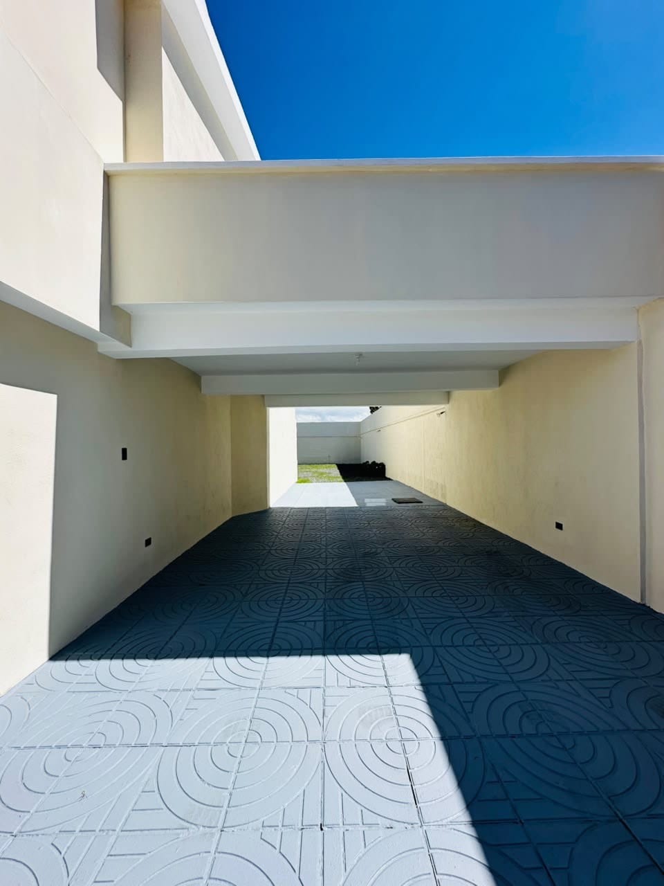 Hermosa Casa en renta San Cristóbal — Casa en Alquiler en Zona 8 Mixco, Guatemala, Ciudad — foto 8 de 10