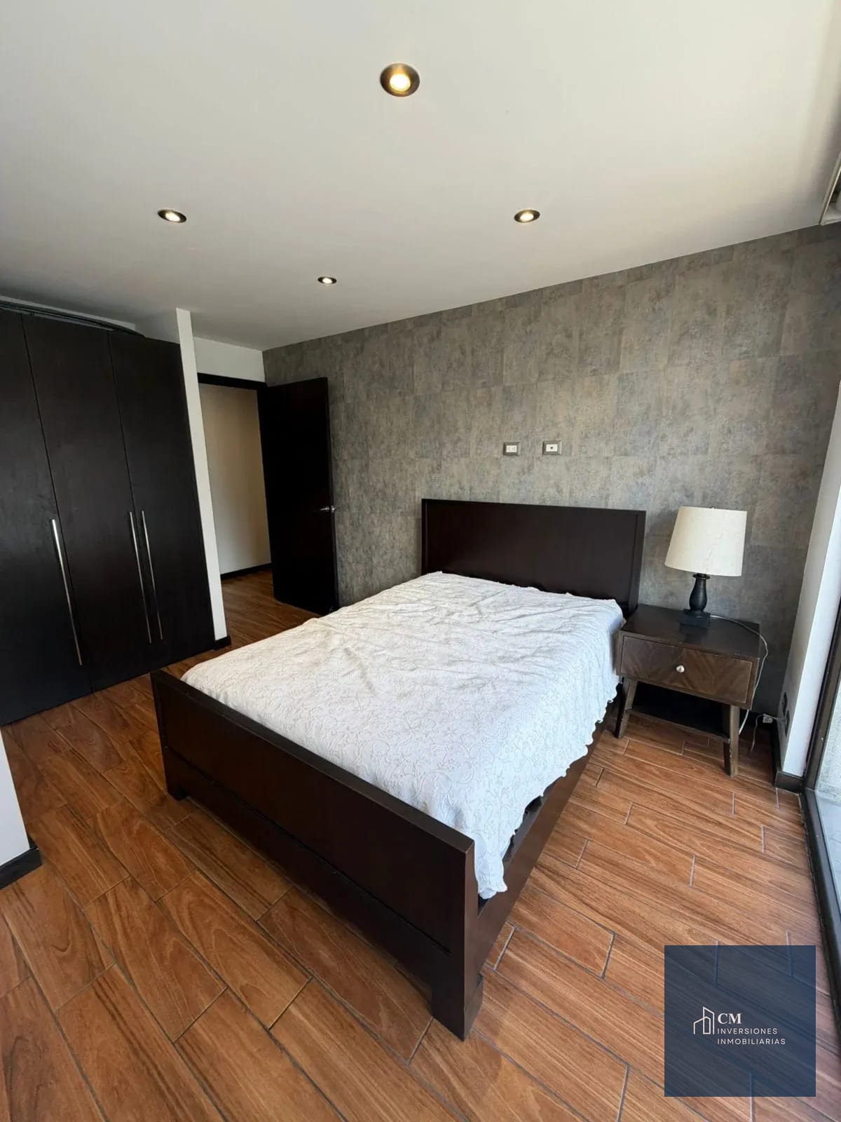 Dormitorio 2 — Vive con estilo en Vista Hermosa I: apartamento amueblado en renta Z15 — Apartamento en Alquiler en Vista Hermosa I, Zona 15, Guatemala, Ciudad — foto 12 de 14