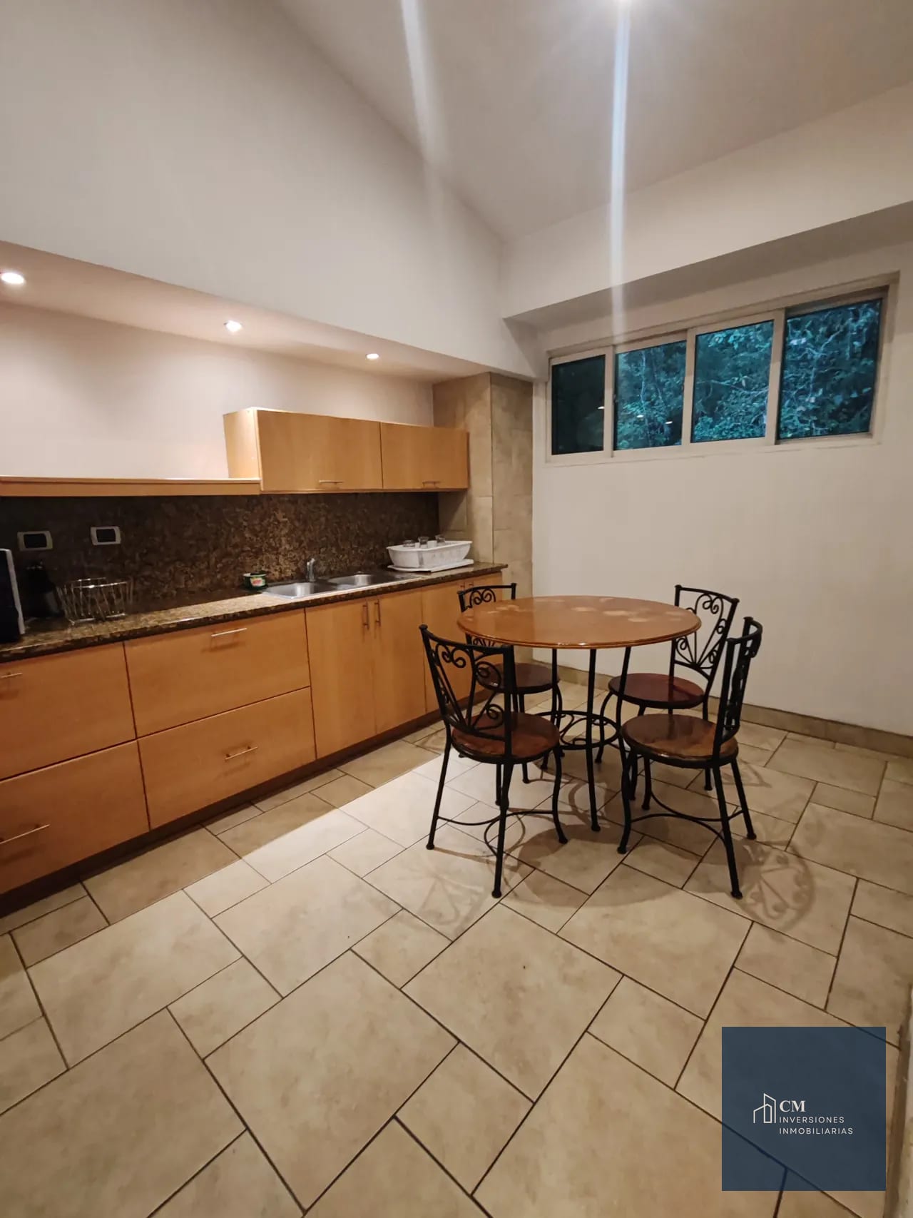 Cocina — ¡Apartamento con hermosas vistas en Km 9.5 en Carretera al Salvador! — Apartamento en Venta en Carretera a El Salvador, Guatemala, Ciudad — foto 6 de 17