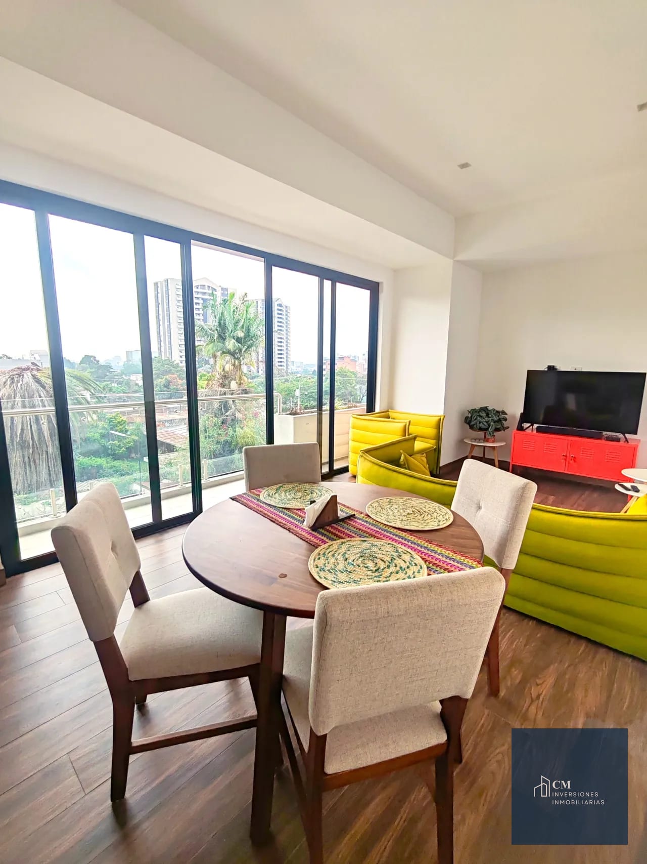 ¡Amplitud, Comodidad y Estilo! Vive en zona 15 VH II. — Apartamento en Alquiler en Vista Hermosa II, Zona 15, Guatemala, Ciudad — foto 2 de 17