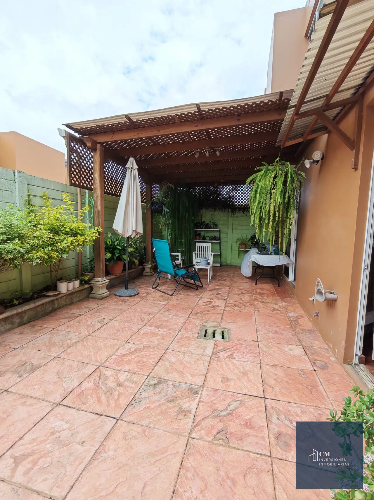 Pérgola — ¡Tu nuevo hogar en zona 16! Alcázar de Santa Amelia con 4 habitaciones — Casa en Venta en Zona 16, Guatemala, Ciudad — foto 7 de 17