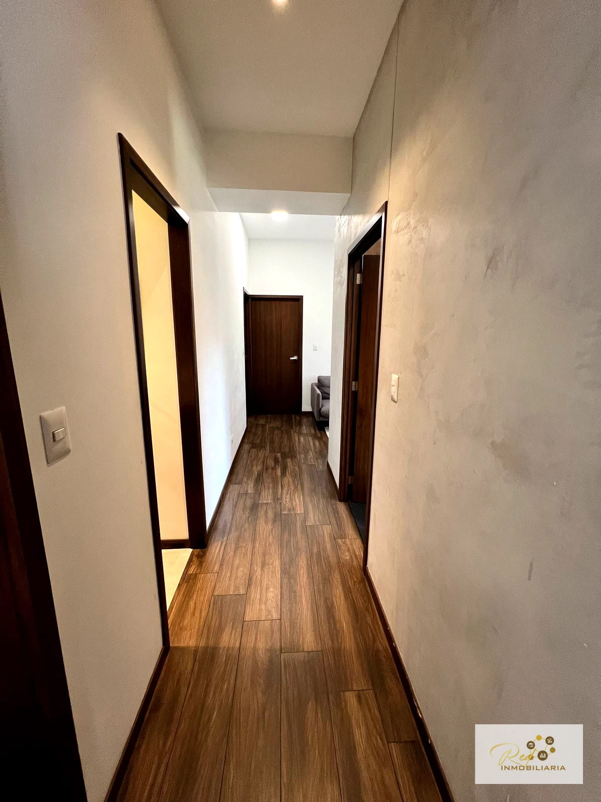 🏙️ Apartamento en Venta – Edificio Casa Clara, Zona 10 — Apartamento en Venta en Zona 10, Guatemala, Ciudad — foto 8 de 11