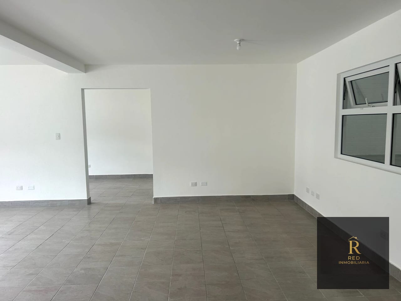 🏢 BODEGAS EN ALQUILER | Tunas 8 — El Naranjo — Bodega / Ofibodega en Alquiler en Zona 4, Guatemala, Ciudad — foto 5 de 14