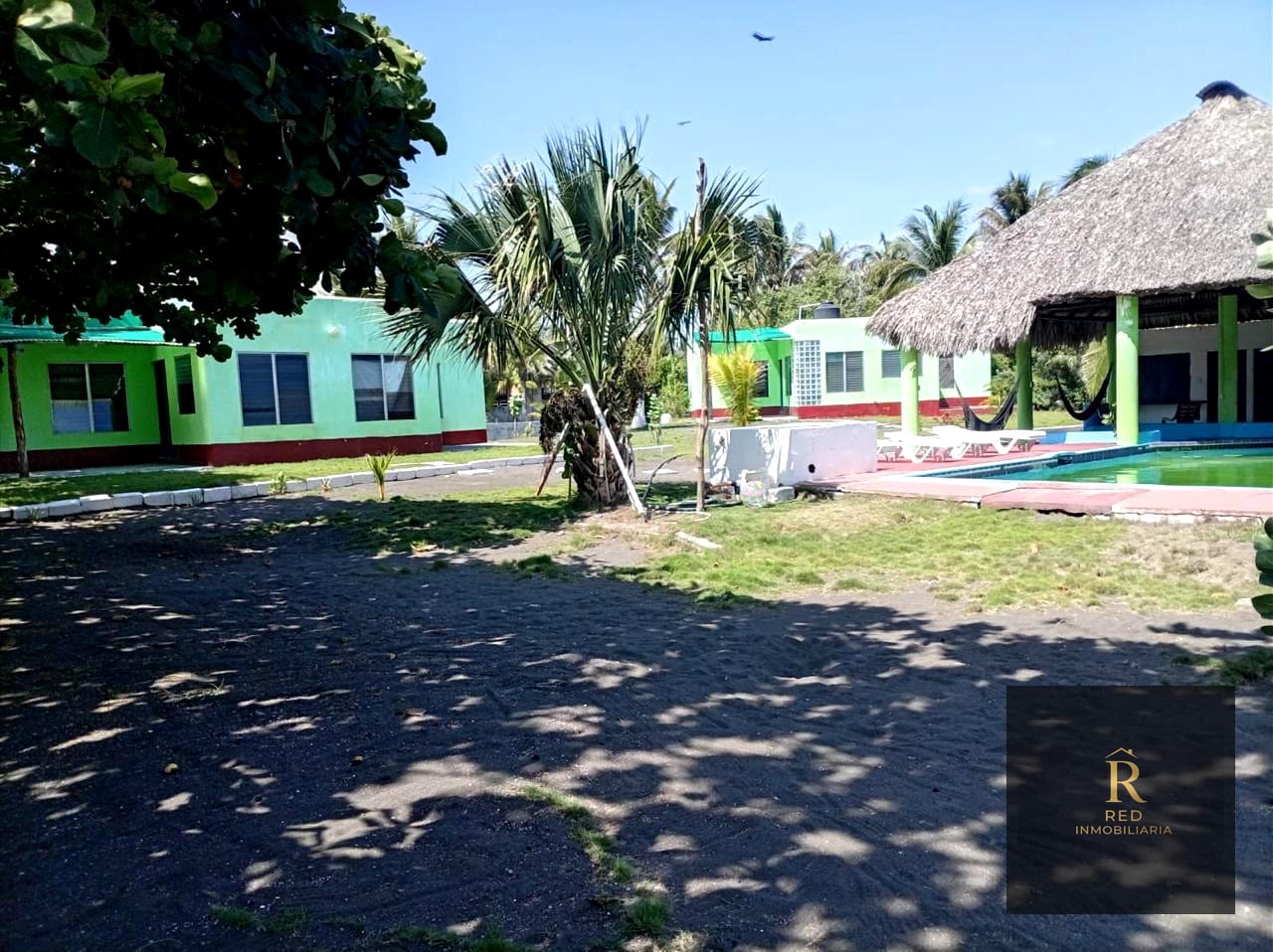 🏖️ Terreno con dos bungalows en venta — Aldea El Pumpo, Km 144 a 3 Km de Monterrico — Terreno en Venta en Monterrico, Santa Rosa — foto 6 de 14