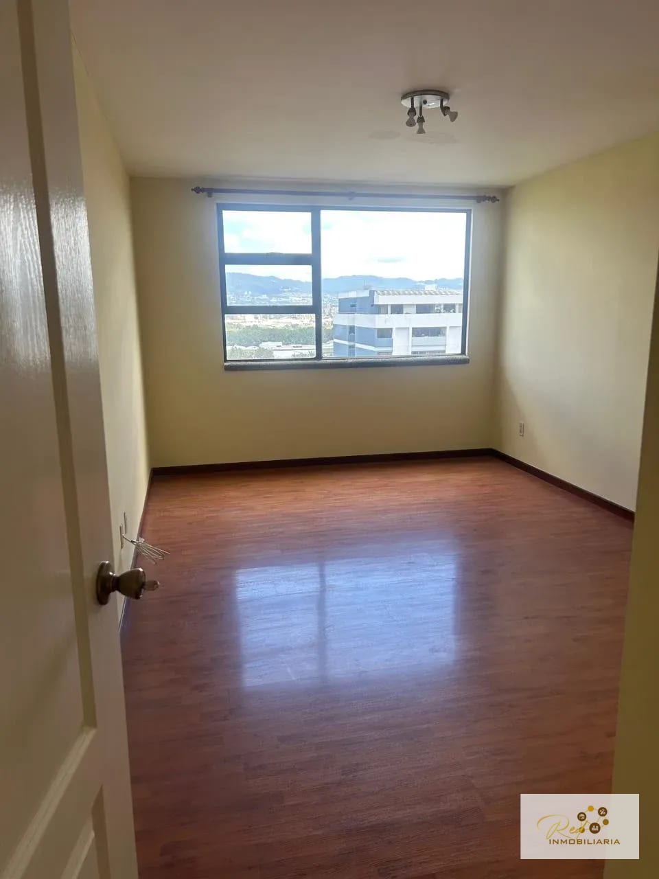 🏡 Renta Apartamento Bellini, Zona 14 — Apartamento en Alquiler en Zona 14, Guatemala, Ciudad — foto 6 de 17
