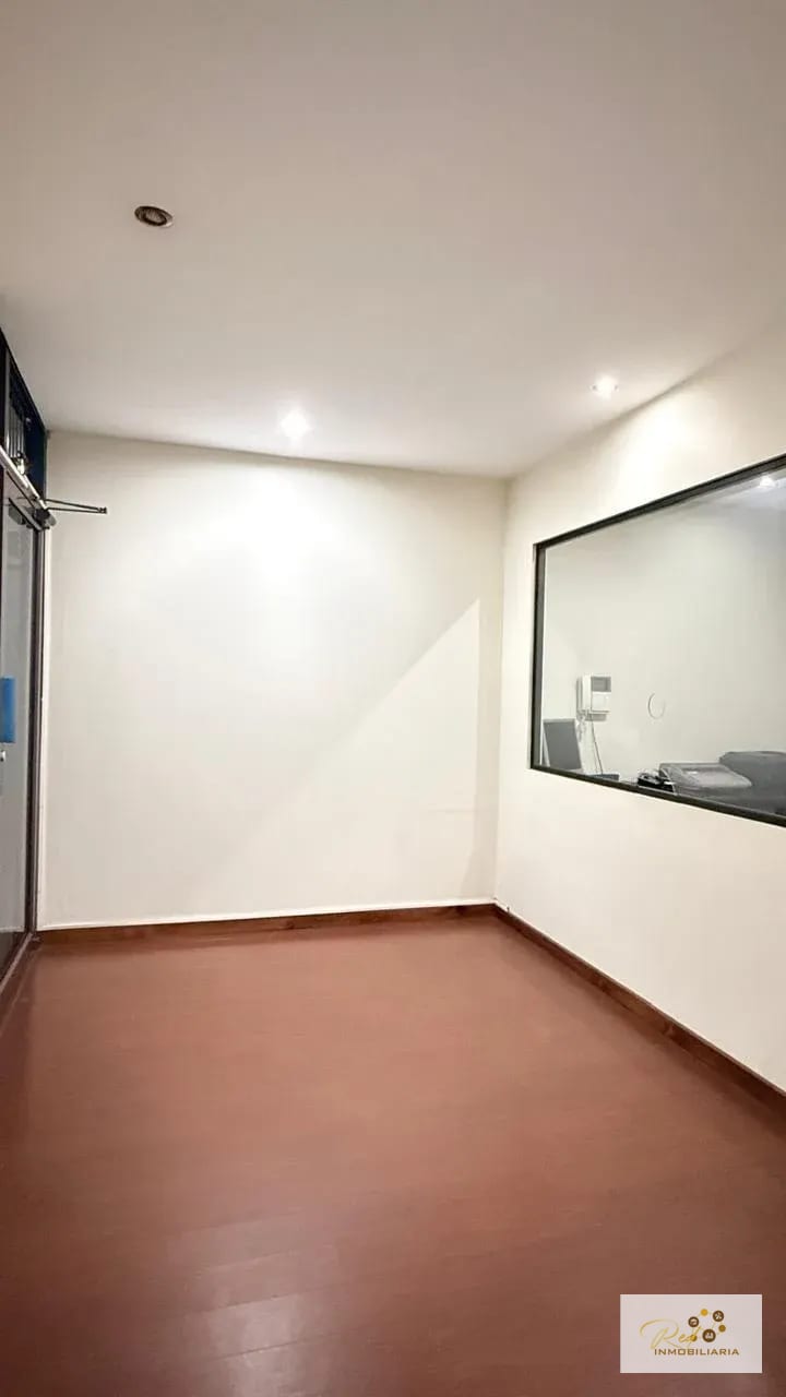 🏢 Oficina en alquiler — Zona 9, Edificio Reformador (Avenida Reforma) — Oficina en Alquiler en Zona 9, Guatemala, Ciudad — foto 7 de 7