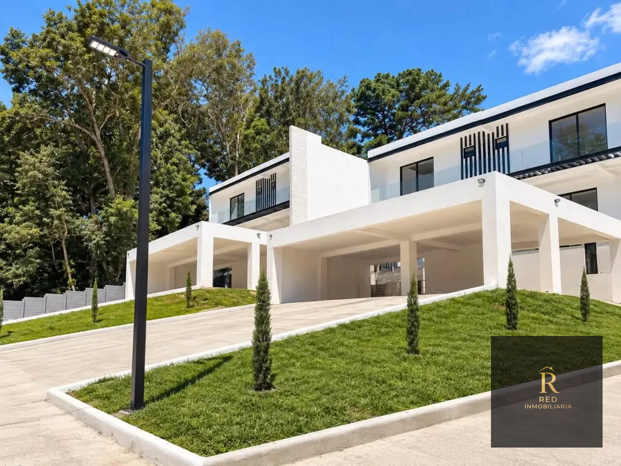 🏡 Casa en Venta para Estrenar | Santa Rosalía — Casa en Venta en Santa Rosalia La Laguna, Carretera a El Salvador, Guatemala, Ciudad — foto 1 de 17