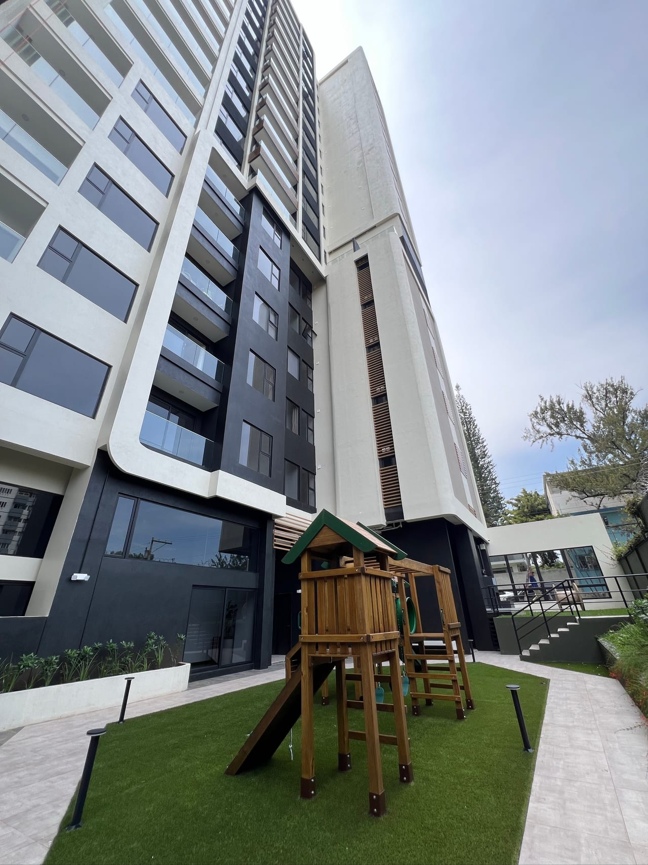 Verdú / Apartamento en Renta de 3H y Línea Blanca — Apartamento en Alquiler en Verdú, Zona 13, Guatemala, Ciudad — foto 3 de 17