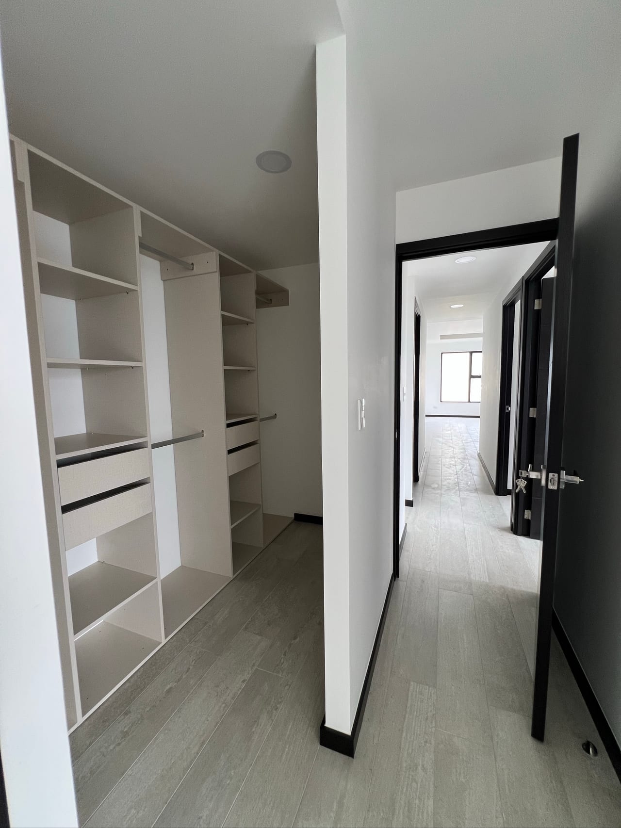 Verdú / Apartamento en Renta de 3H y Línea Blanca — Apartamento en Alquiler en Verdú, Zona 13, Guatemala, Ciudad — foto 16 de 17