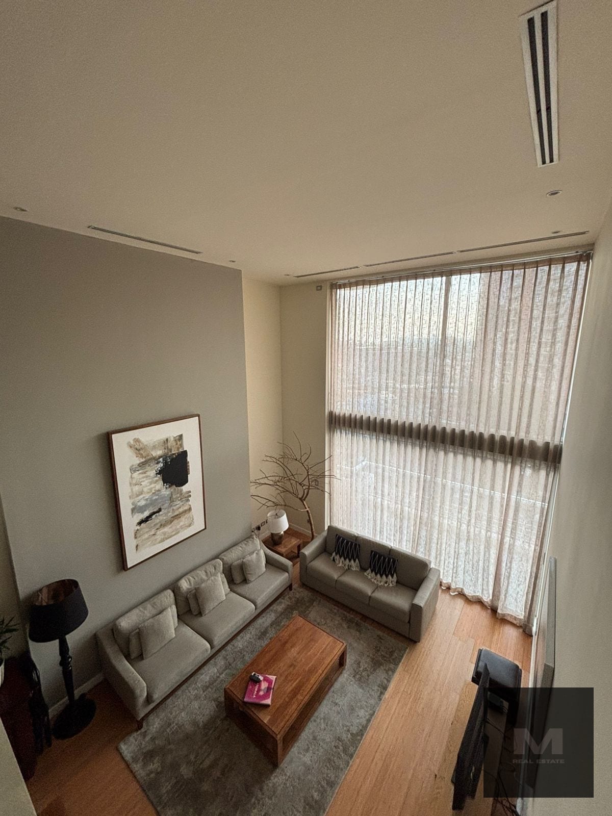 🏙️ APARTAMENTO AMUEBLADO EN RENTA ZONA 10 (+1) — Apartamento en Alquiler en Atrium, Zona 10, Guatemala, Ciudad — foto 1 de 10