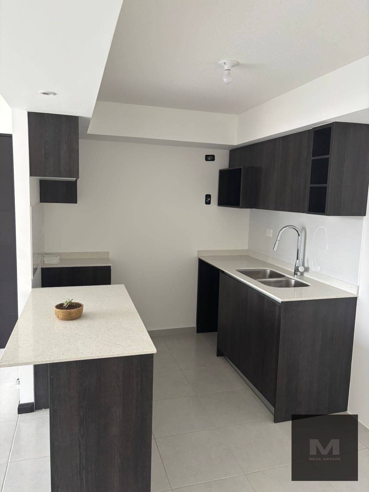 🏙️ APARTAMENTO EN RENTA CONDADO NARANJO (+1) — Apartamento en Alquiler en Condado Naranjo, Zona 4 Mixco, Guatemala, Ciudad — foto 2 de 9