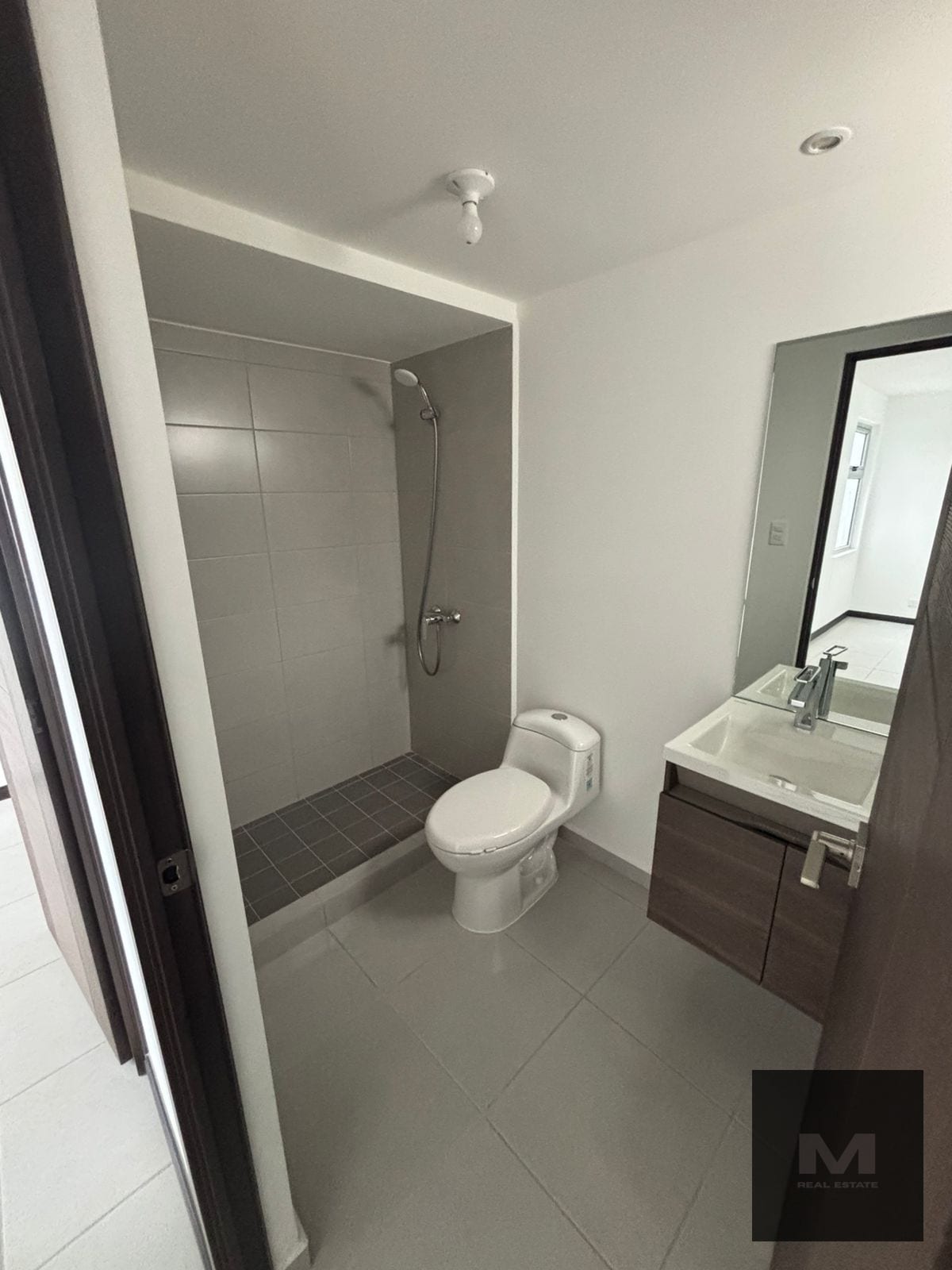 🏙️ APARTAMENTO EN RENTA CONDADO NARANJO (+1) — Apartamento en Alquiler en Condado Naranjo, Zona 4 Mixco, Guatemala, Ciudad — foto 8 de 9
