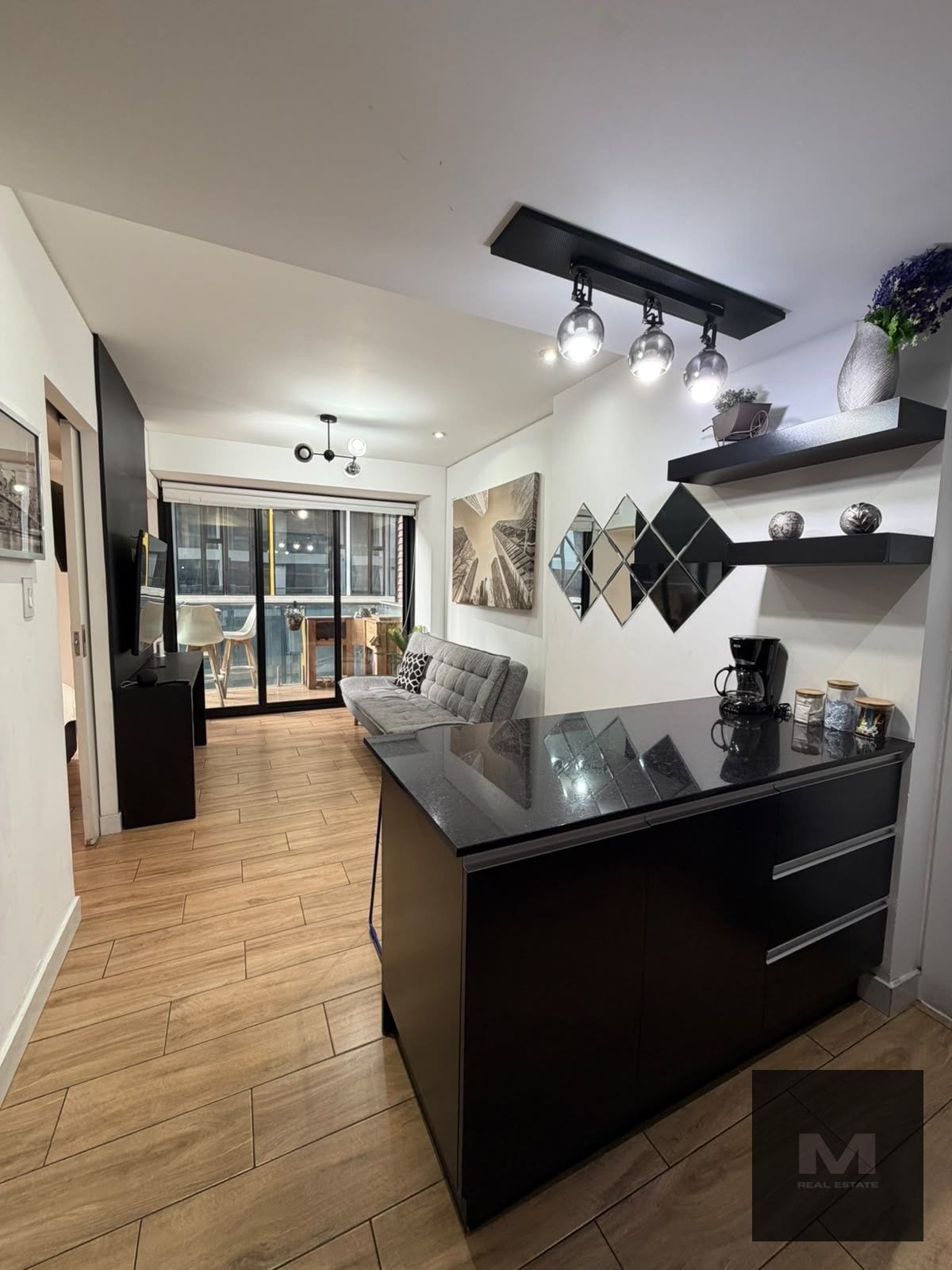 🏙️ Apartamento Amueblado en Venta Zona 4 (+1) — Apartamento en Venta en QUO, Zona 4, Guatemala, Ciudad — foto 2 de 12