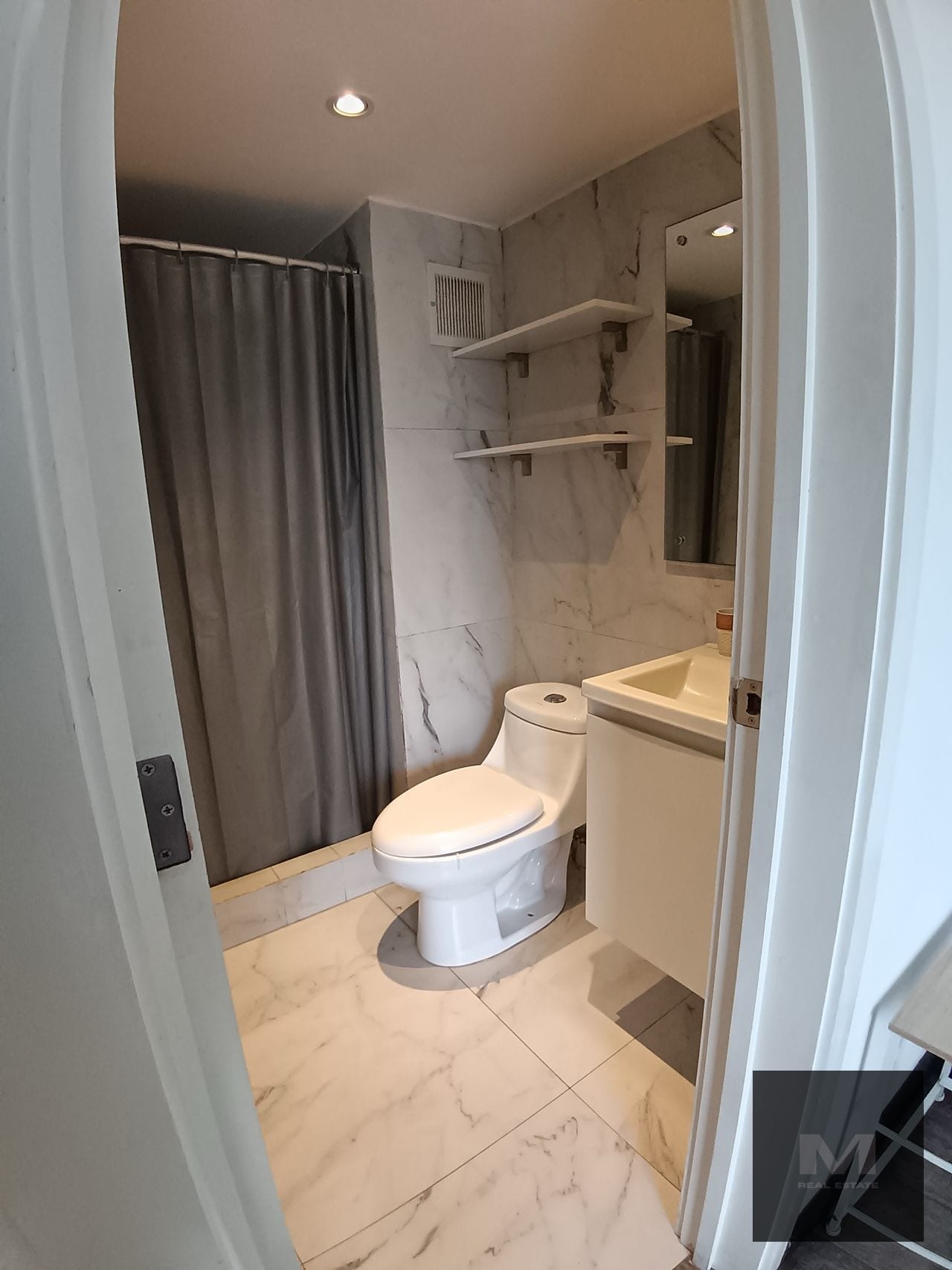 🏙️ Apartamento Tipo Loft Amueblado en Renta, Zona 15 — Apartamento en Alquiler en Adamant, Zona 15, Guatemala, Ciudad — foto 6 de 6