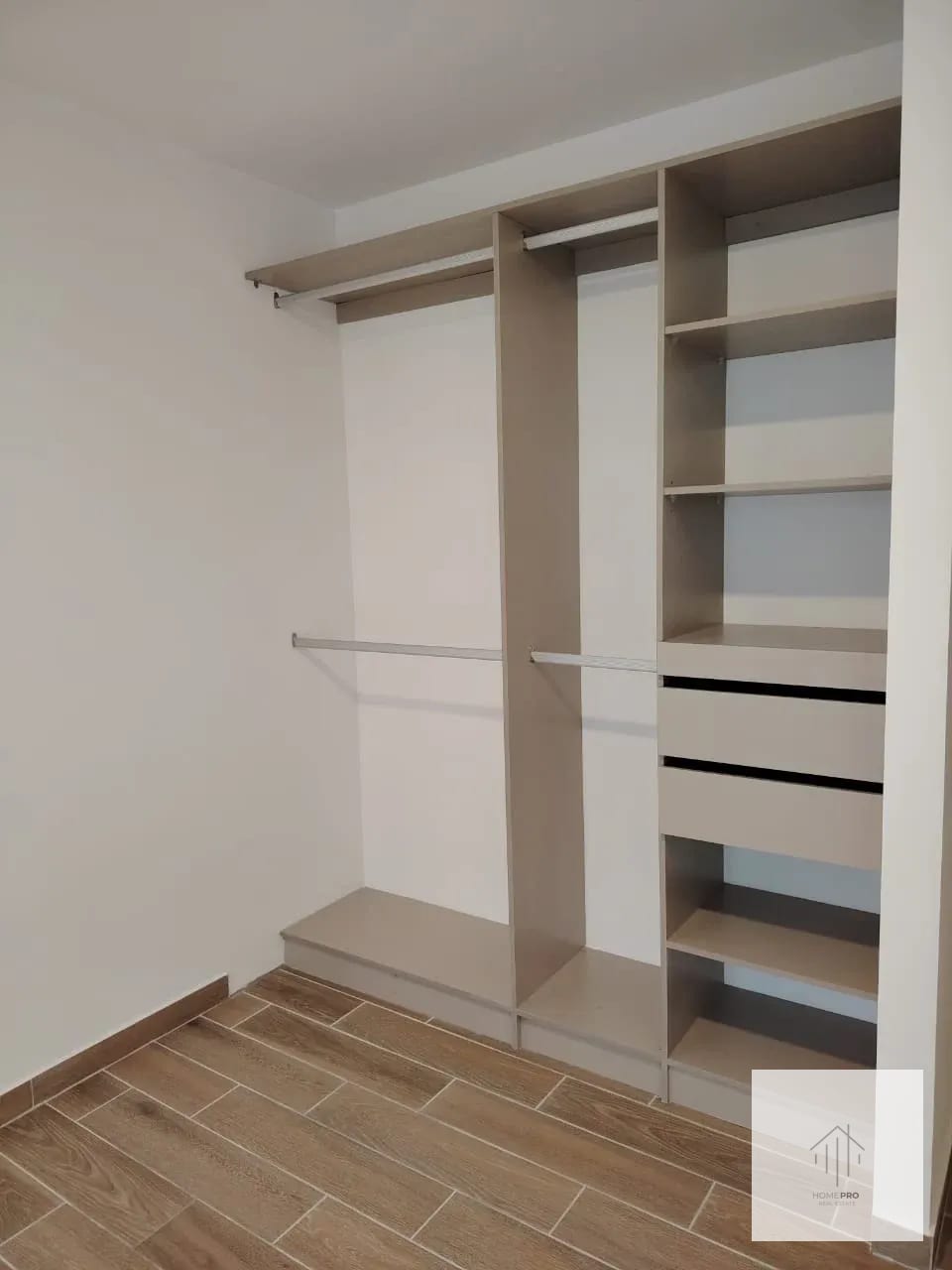 Apartamento en Renta en Zona 14 — Apartamento en Alquiler en Parque 14, Zona 14, Guatemala, Ciudad — foto 2 de 9