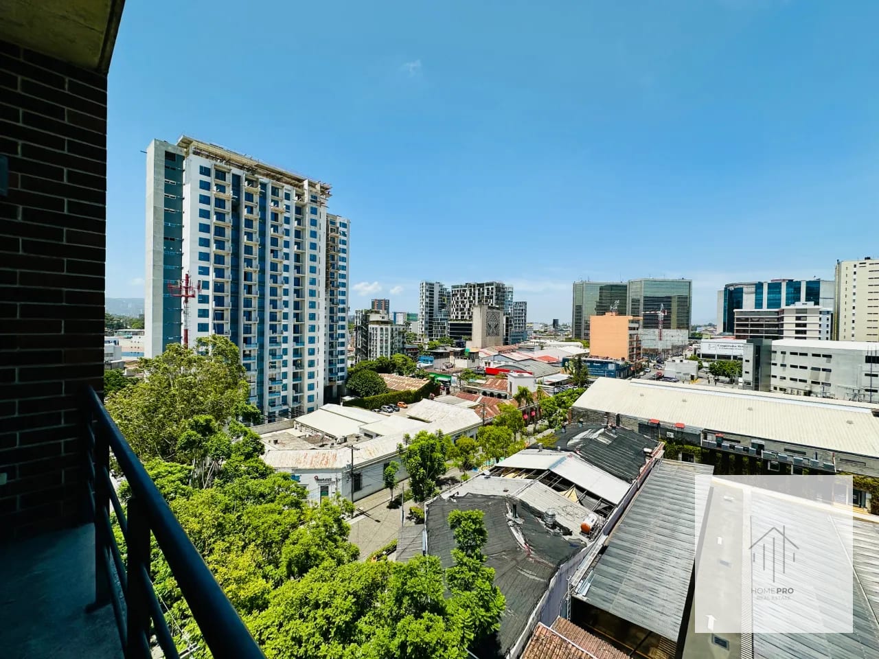 Apartamento Amueblado en Renta en Zona 4 — Apartamento en Alquiler en Cuatro Venezia, Zona 4, Guatemala, Ciudad — foto 9 de 13