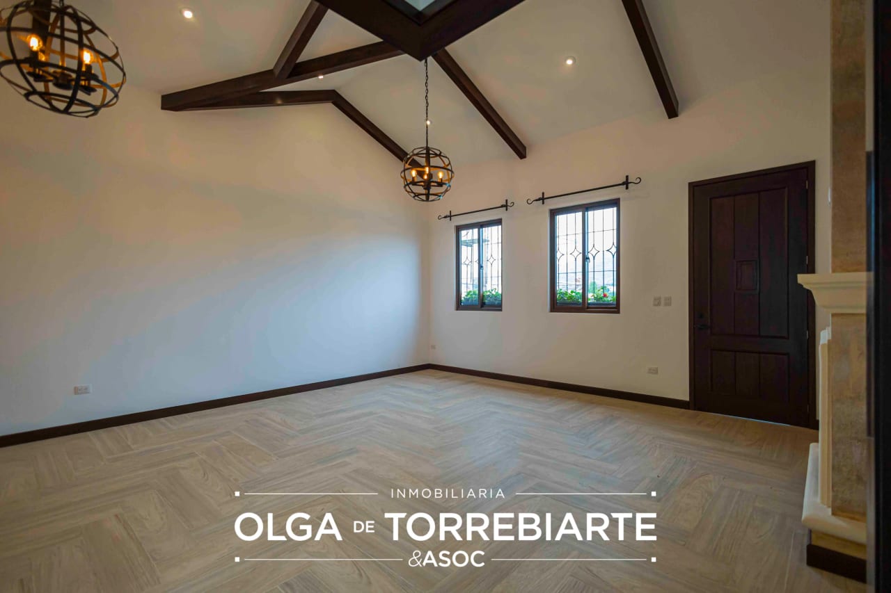 Casa en Condominio Antigua Estancia — Casa en Venta en San Miguel Dueñas, Sacatepéquez — foto 10 de 17