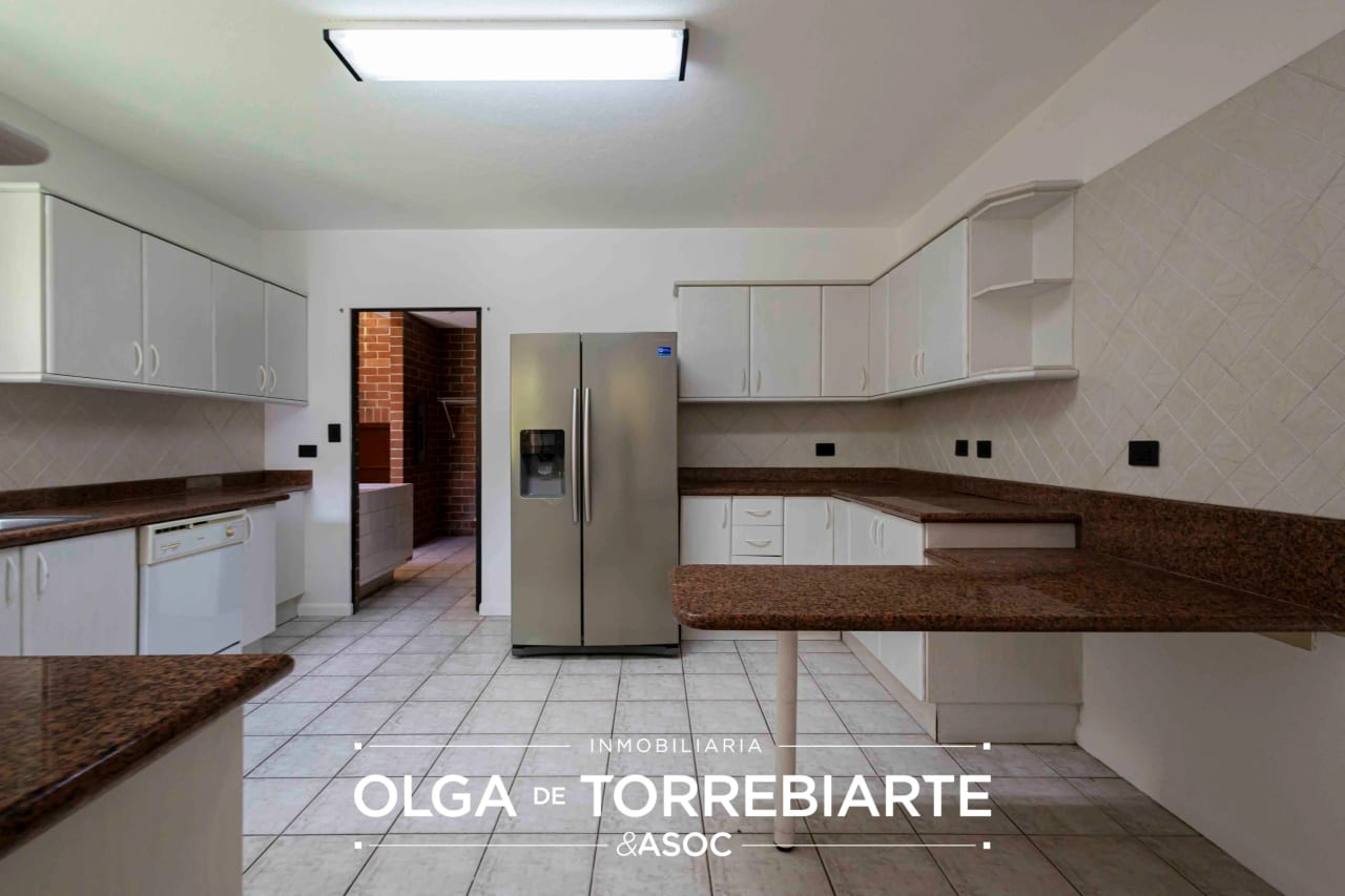 Casa en Colonia Elgin II, Zona 13 — Casa en Alquiler en Zona 14, Guatemala, Ciudad — foto 6 de 13