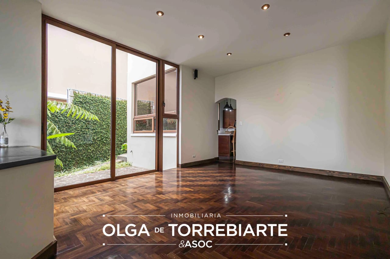 Casa en Residencial Montebello II — Casa en Venta en Montebello II, Carretera a El Salvador, Guatemala, Ciudad — foto 8 de 15