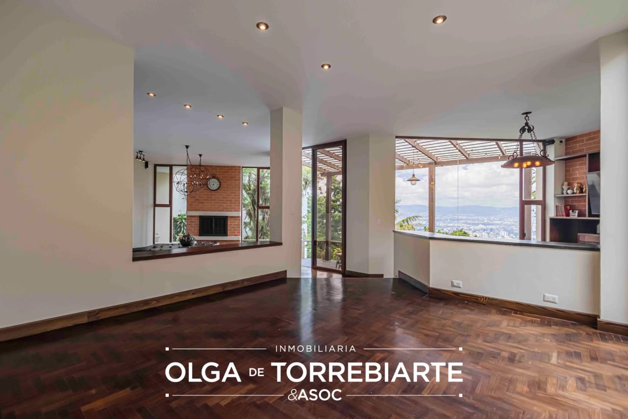 Casa en Residencial Montebello II — Casa en Venta en Montebello II, Carretera a El Salvador, Guatemala, Ciudad — foto 5 de 15
